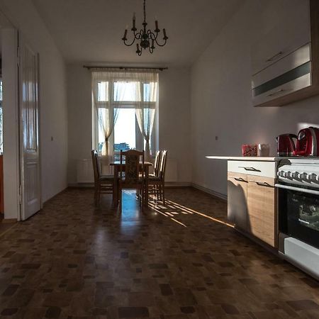 Апартаменты Przestronny Apartament Калиш Экстерьер фото