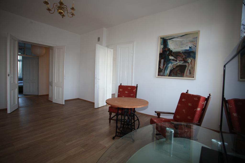 Апартаменты Przestronny Apartament Калиш Экстерьер фото